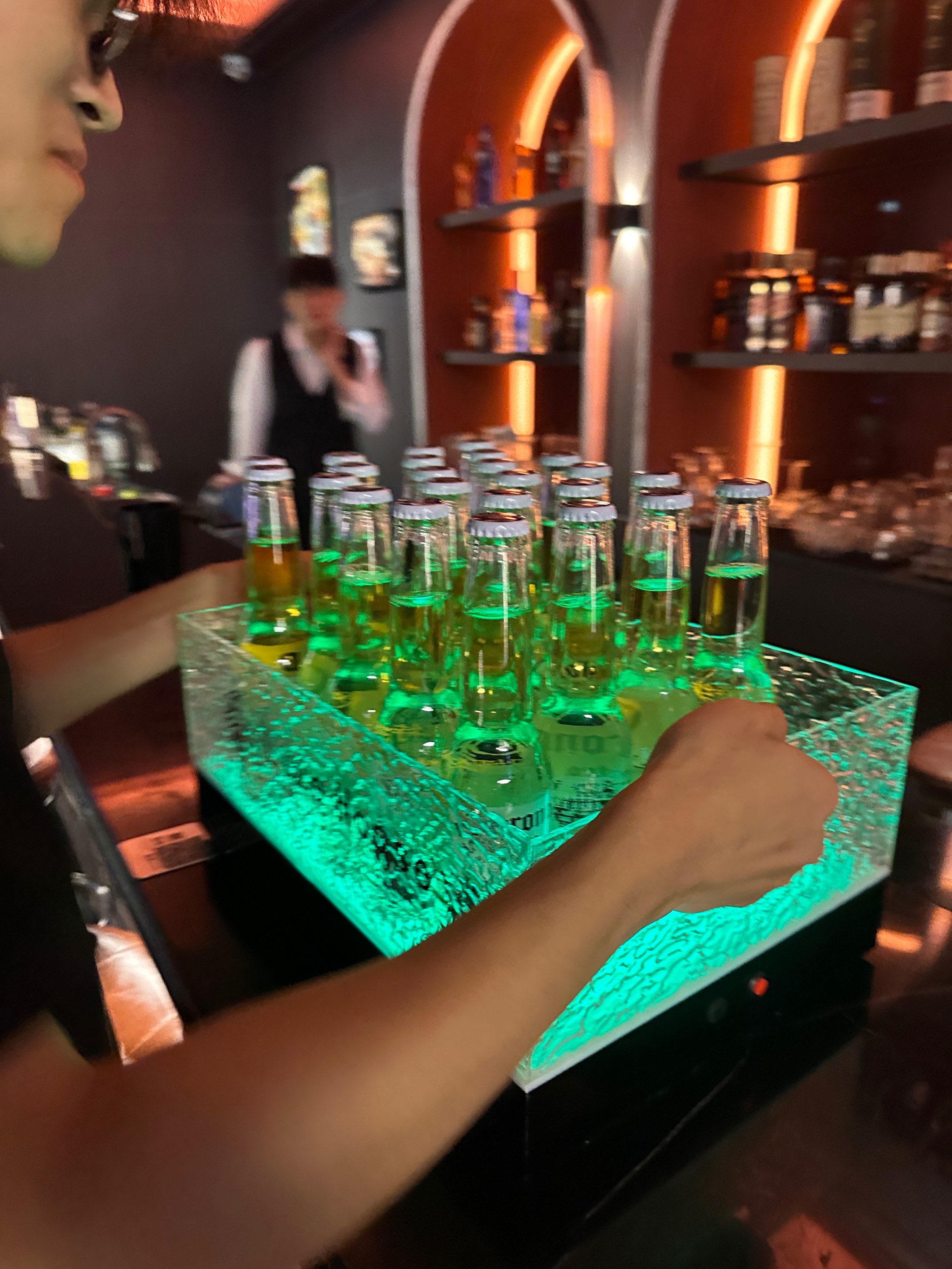 自贡商务KTV独享一人享受-贡井区ktv预订